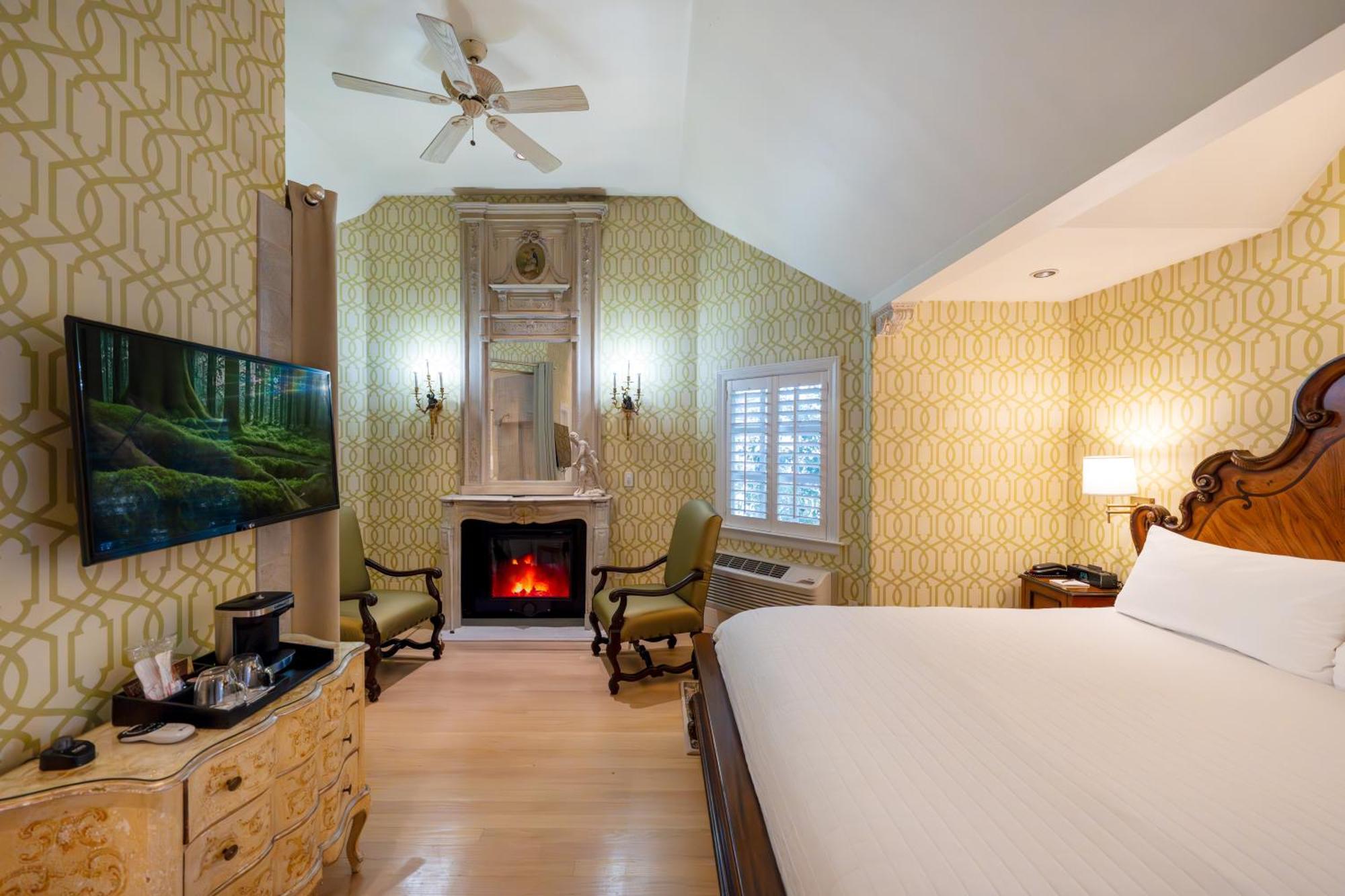 The Bergson, Bw Signature Collection Hotel 3*