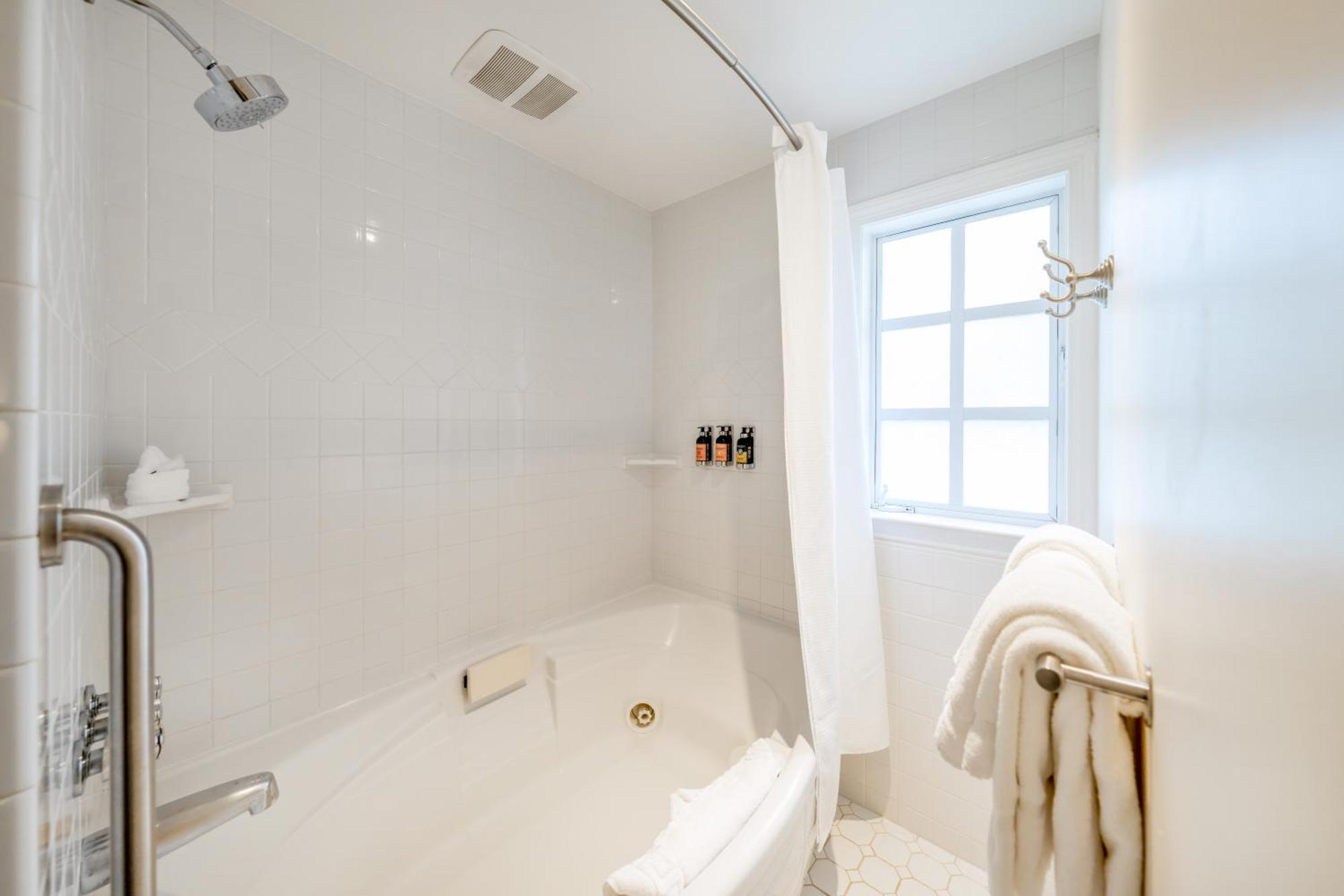 The Bergson, Bw Signature Collection Hotel Calistoga